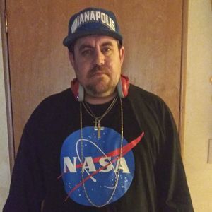 Meet your Posher, Derick